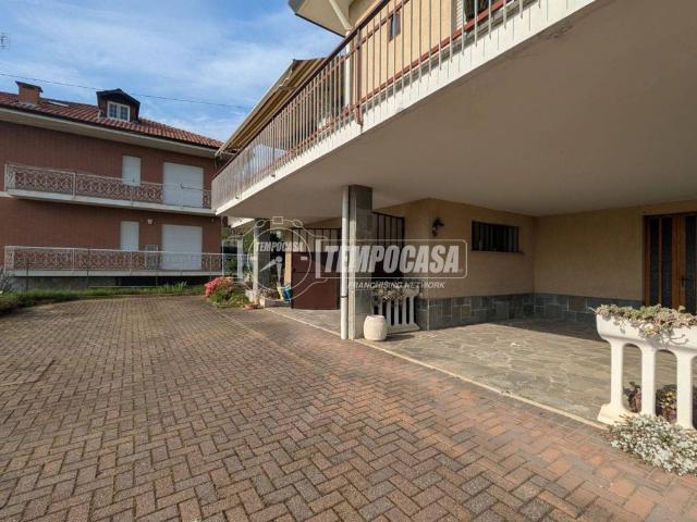 Villa in vendita a Castellamonte TO