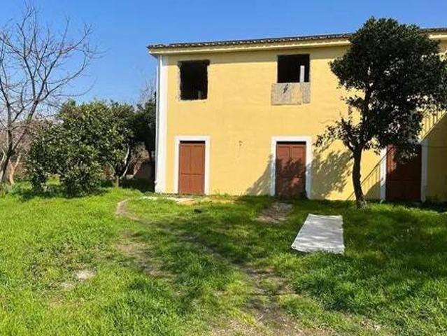 Villa in vendita a Castellammare di Stabia NA