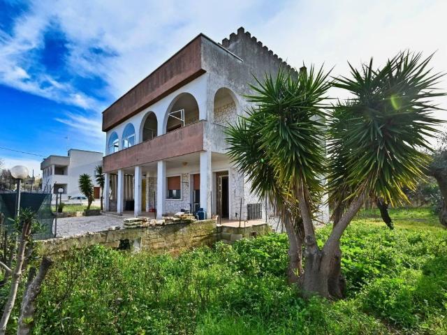 Villa in vendita a Castellana Grotte BA