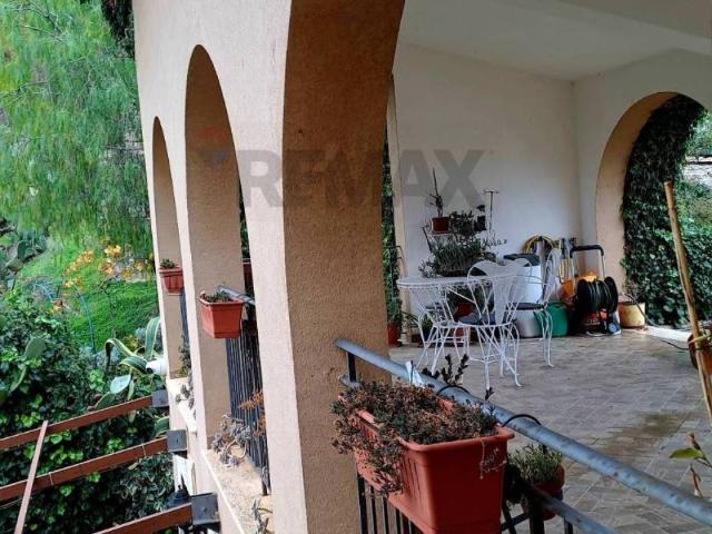 Villa in vendita a Castellana Sicula PA