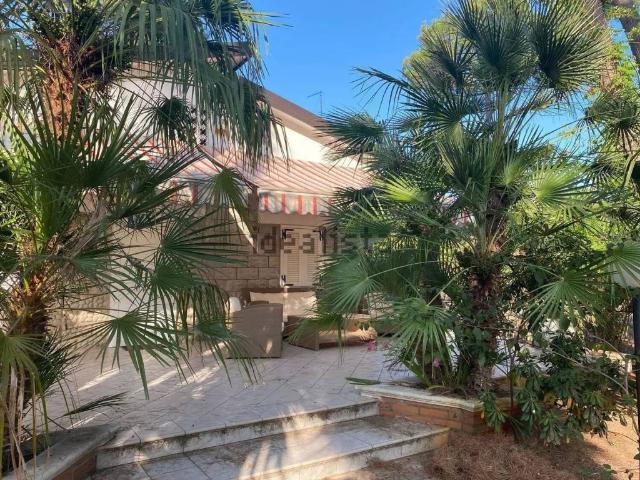 Villa in vendita a Castellaneta TA