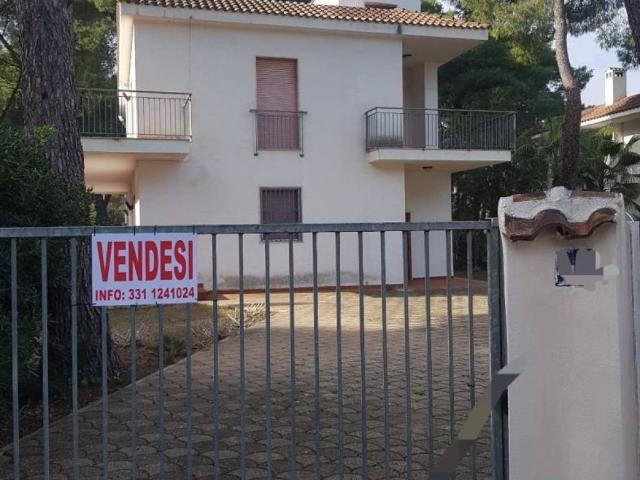 Villa in vendita a Castellaneta TA