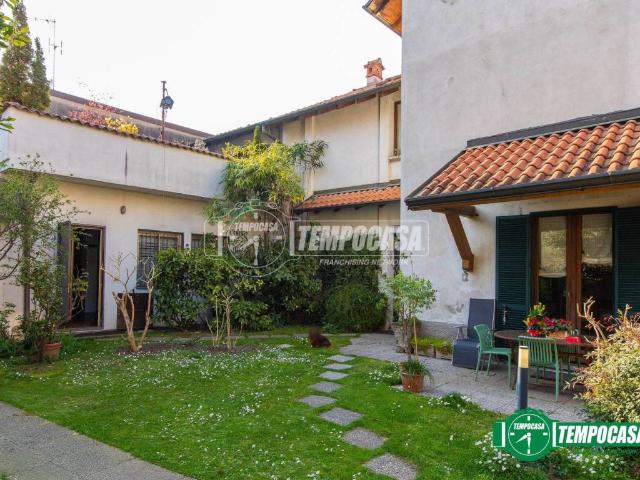 Villa in vendita a Castellanza VA