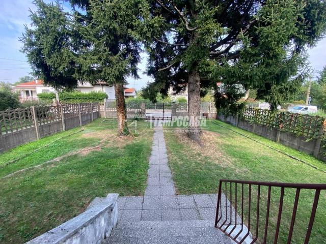 Villa in vendita a Castellanza VA
