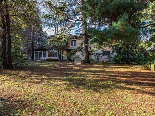 Villa in vendita a Castellanza VA
