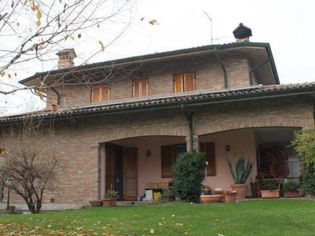 Villa in vendita a Castellarano RE