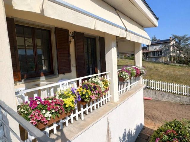 Villa in vendita a Castellarano RE