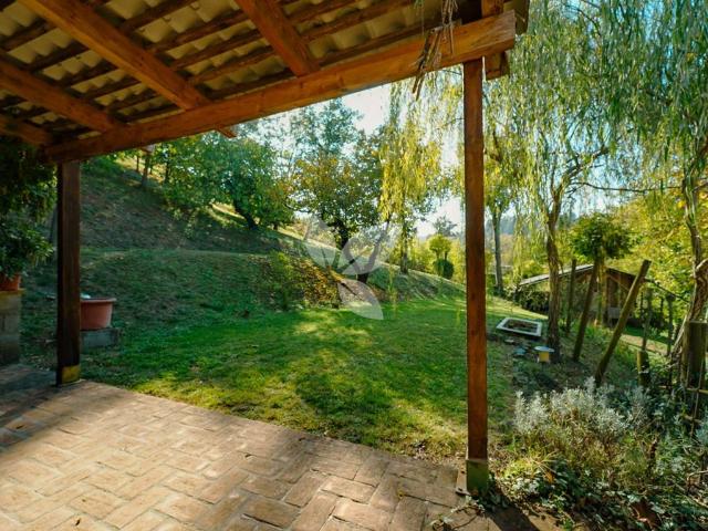 Villa in vendita a Castell'Arquato PC