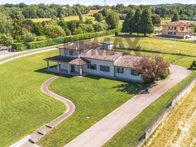 Villa in vendita a Castell'Arquato PC