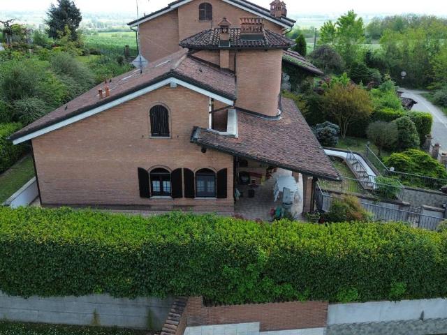 Villa in vendita a Castelletto Monferrato AL