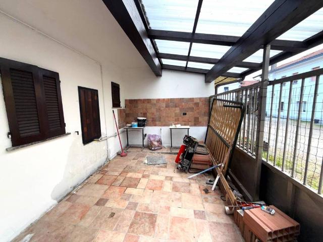 Villa in vendita a Castelletto Sopra Ticino NO