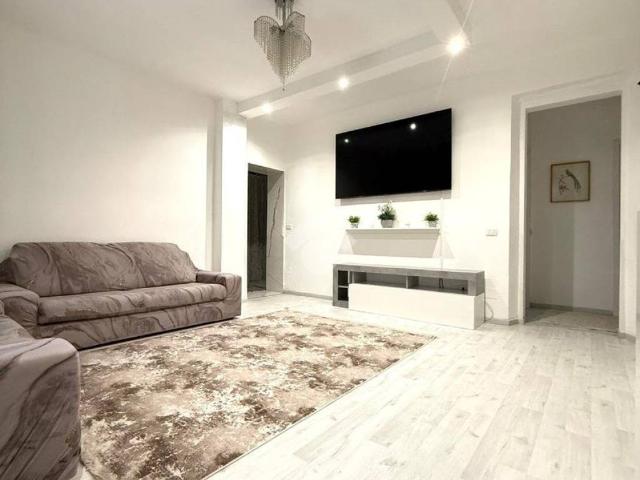 Villa in vendita a Castelleone CR