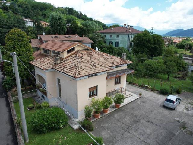 Villa in vendita a Castelli Calepio BG