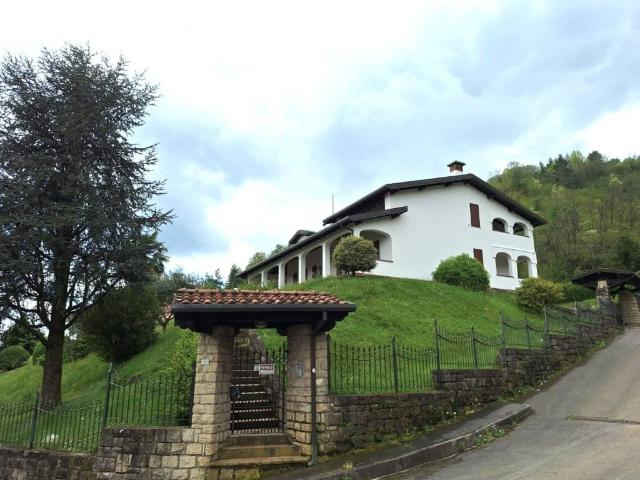 Villa in vendita a Castelli Calepio BG