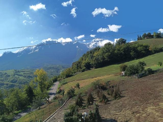 Villa in vendita a Castelli TE
