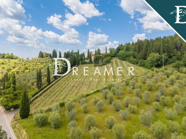 Villa in vendita a Castellina in Chianti SI