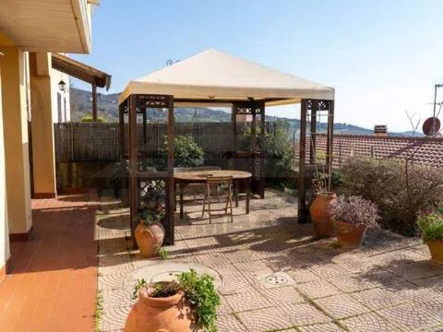 Villa in vendita a Castellina Marittima PI