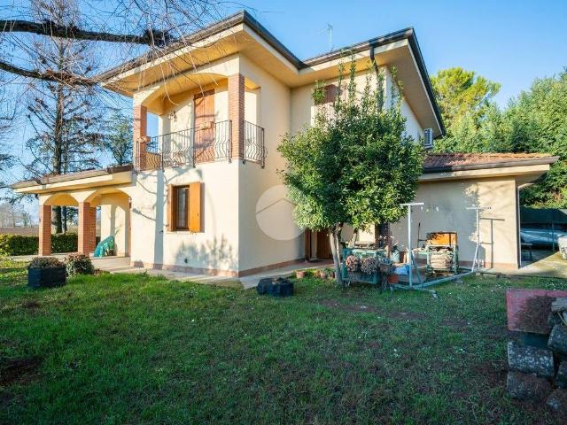 Villa in vendita a Castellucchio MN