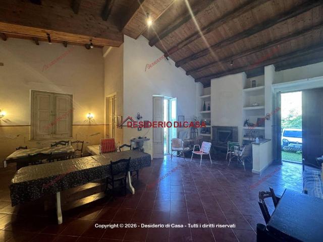 Villa in vendita a Castell'Umberto ME