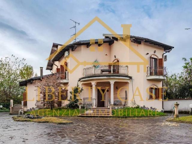 Villa in vendita a Castelnovetto PV