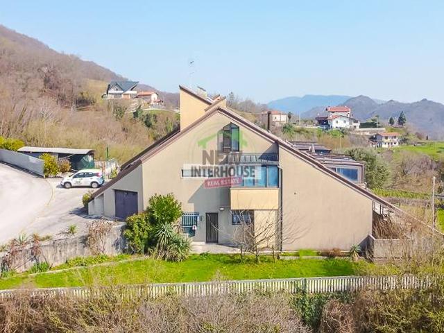 Villa in vendita a Castelnovo del Friuli PN