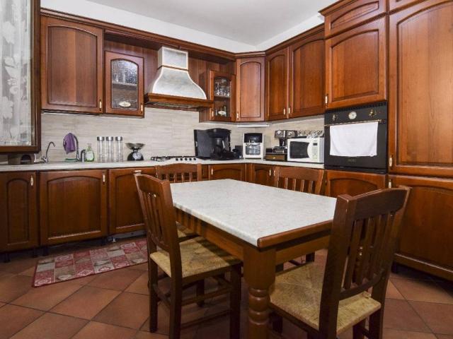 Villa in vendita a Castelnovo di Sotto RE