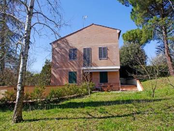 Villa in vendita a Castelnuovo Berardenga SI