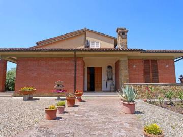 Villa in vendita a Castelnuovo Berardenga SI