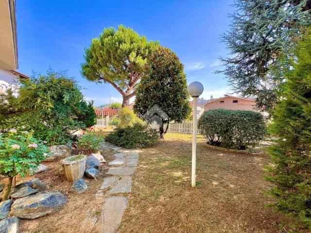 Villa in vendita a Castelnuovo Don Bosco AT