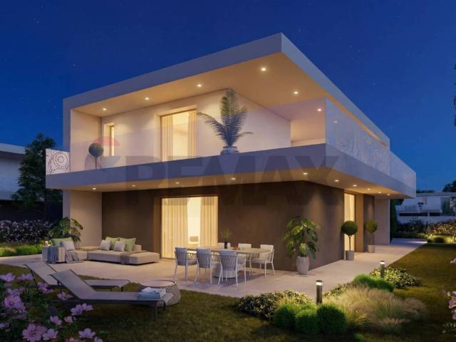 Villa in vendita a Castelnuovo del Garda VR
