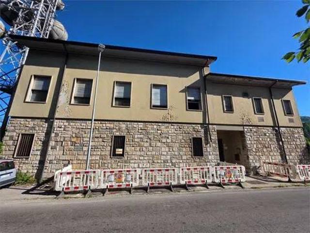 Villa in vendita a Castelnuovo di Garfagnana LU