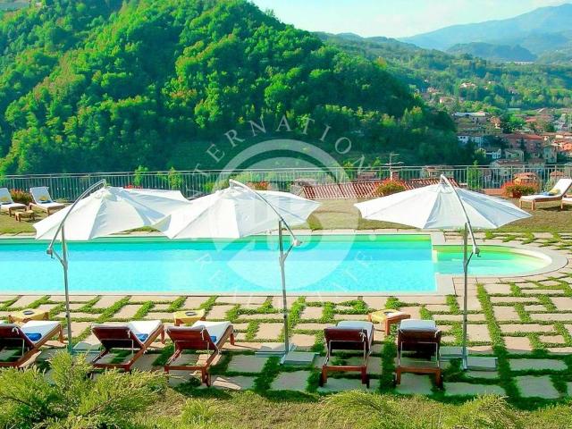 Villa in vendita a Castelnuovo di Garfagnana LU