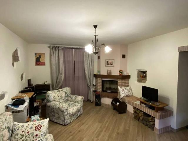 Villa in vendita a Castelnuovo di Garfagnana LU