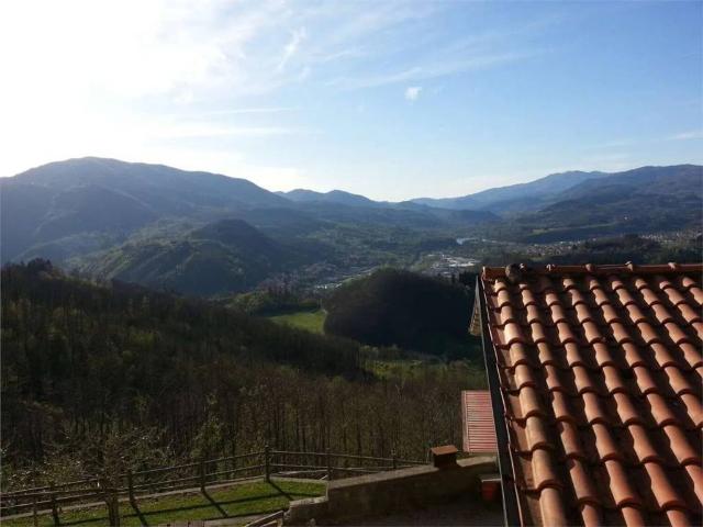 Villa in vendita a Castelnuovo di Garfagnana LU