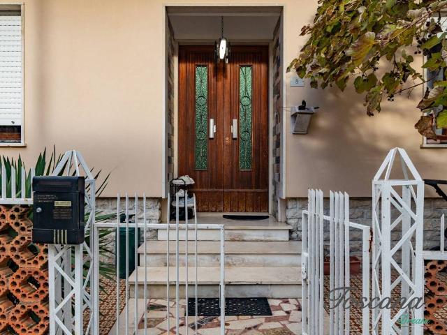 Villa in vendita a Castelnuovo di Val di Cecina PI