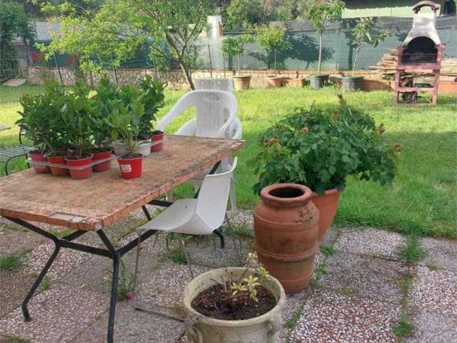Villa in vendita a Castelnuovo Magra SP