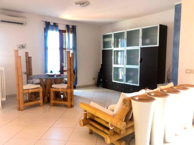 Villa in vendita a Castelnuovo Magra SP