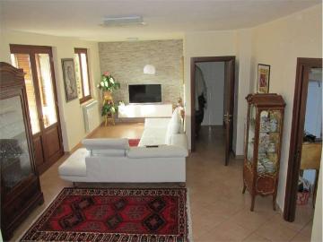 Villa in vendita a Castelnuovo Magra SP