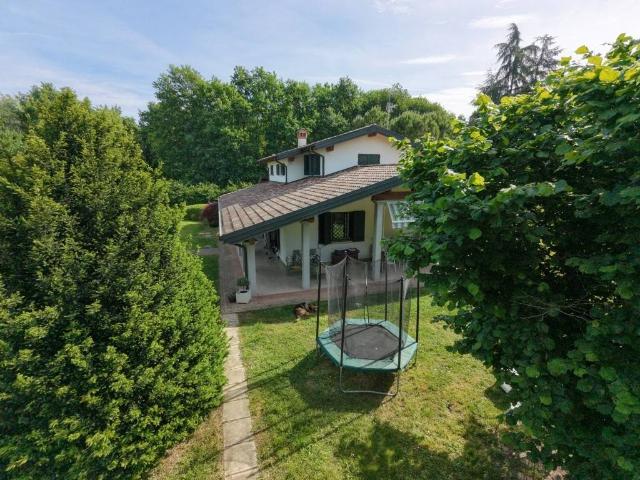 Villa in vendita a Castelnuovo Rangone MO