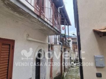 Villa in vendita a Castelvetere sul Calore AV