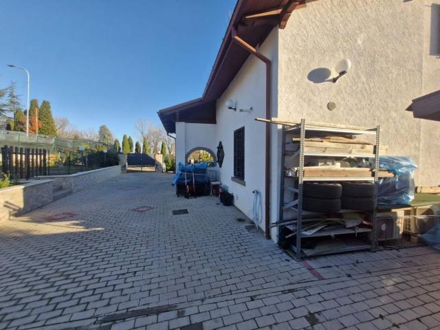 Villa in vendita a Castelvetro di Modena MO