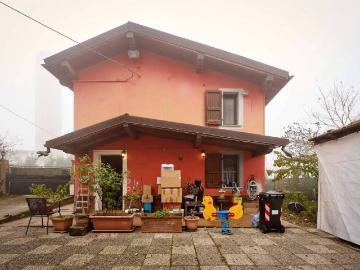 Villa in vendita a Castelvetro Piacentino PC