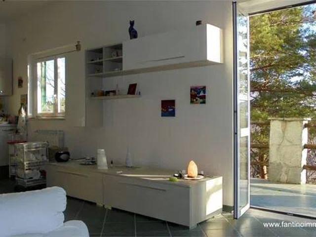 Villa in vendita a Castelvecchio di Rocca Barbena SV