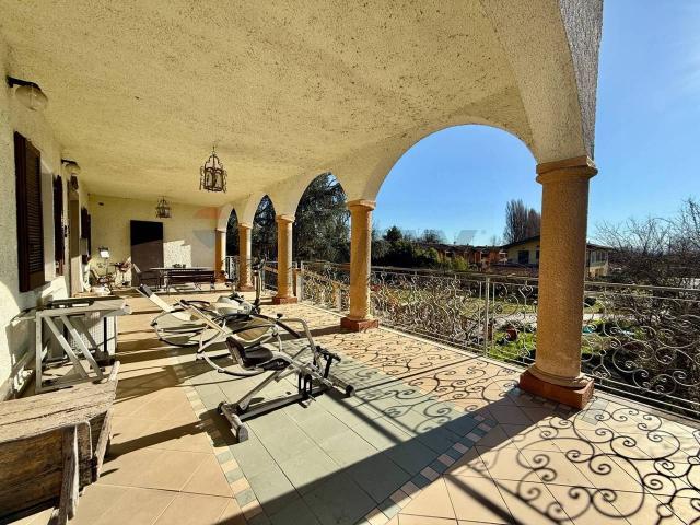 Villa in vendita a Castelverde