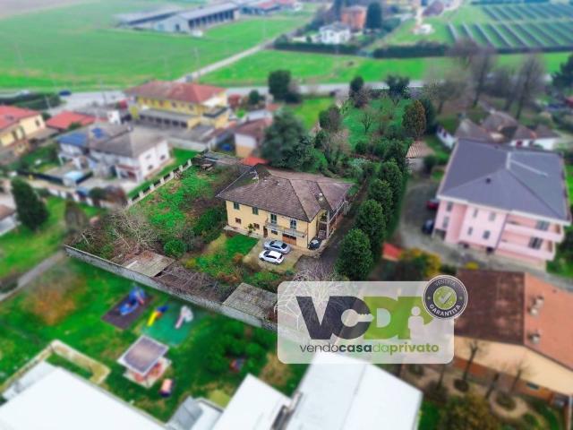 Villa in vendita a Castelverde CR