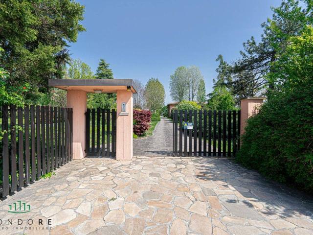 Villa in vendita a Castenaso