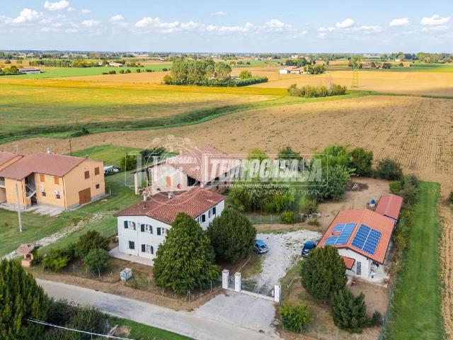 Villa in vendita a Castenaso