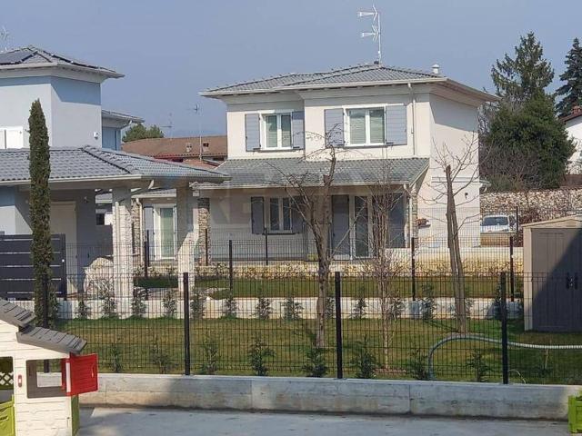 Villa in vendita a Castenedolo