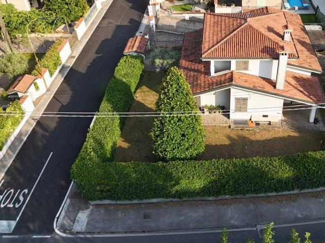Villa in vendita a Castenedolo BS