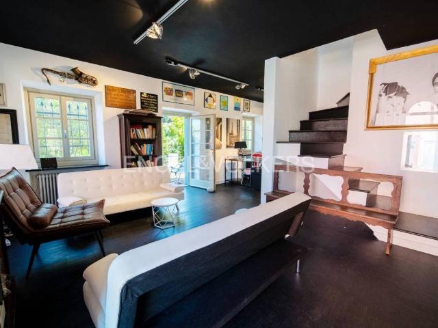 Villa in vendita a Castiglione Chiavarese GE